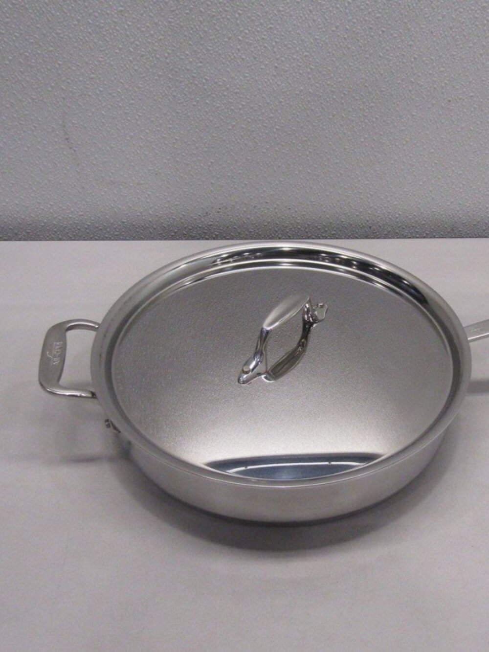 All-Clad D3 3Ply Stainless Saute Pan With Lid And Handle 3qt